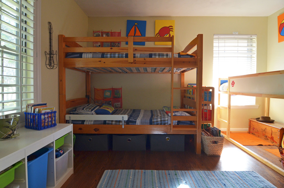 Photo of a beach style kids' bedroom in Dallas with yellow walls.