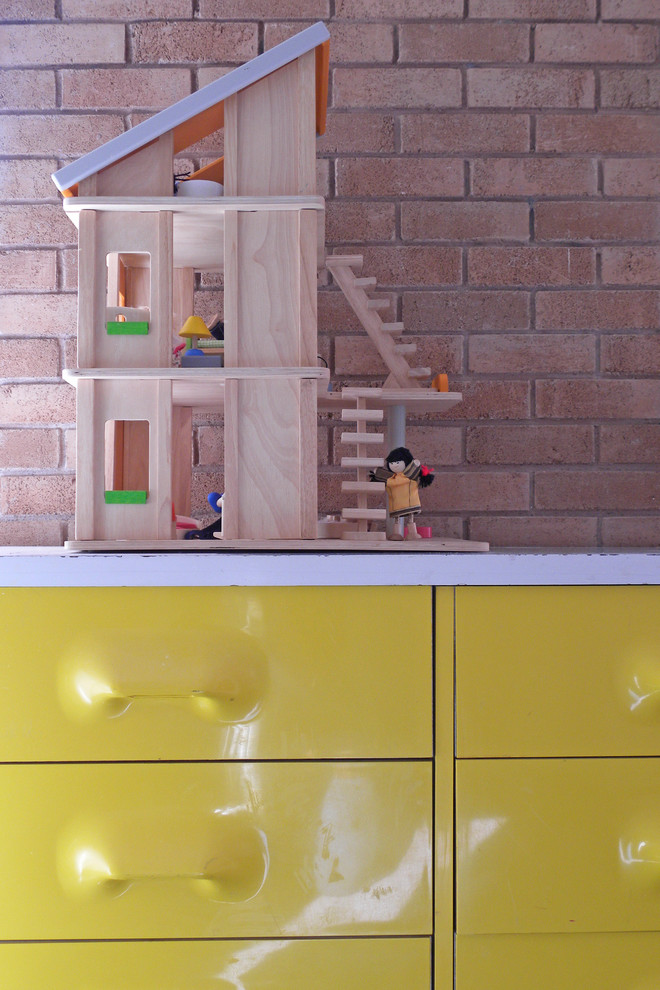 ダラスにあるミッドセンチュリースタイルのおしゃれな子供部屋の写真
