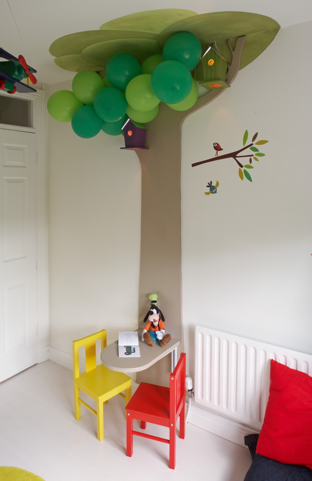 This is an example of a modern kids' bedroom in Dublin.