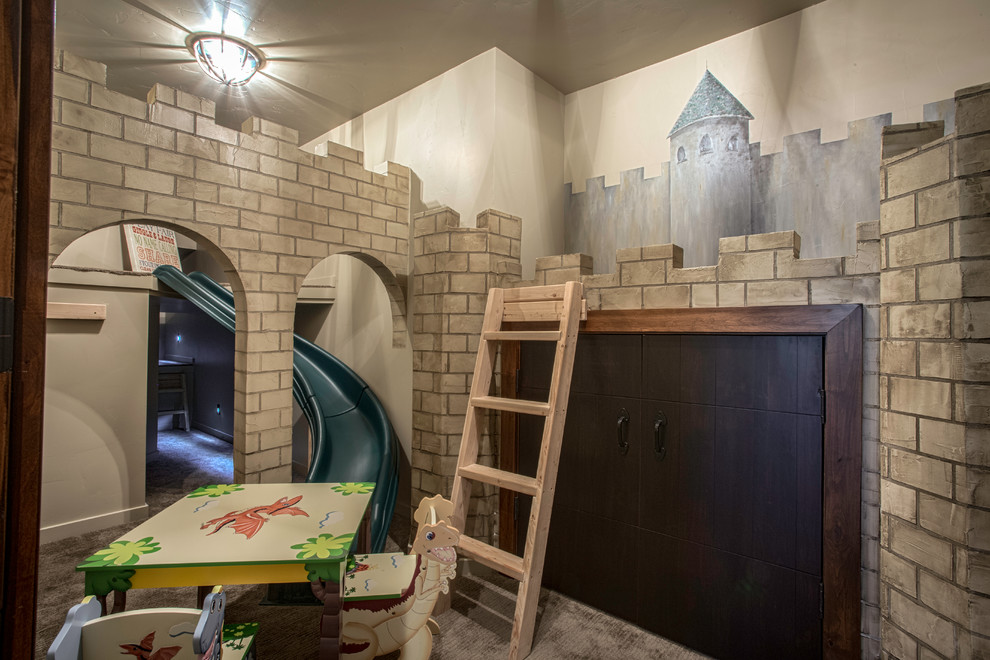 Esempio di una grande cameretta per bambini da 4 a 10 anni moderna con pareti multicolore e moquette