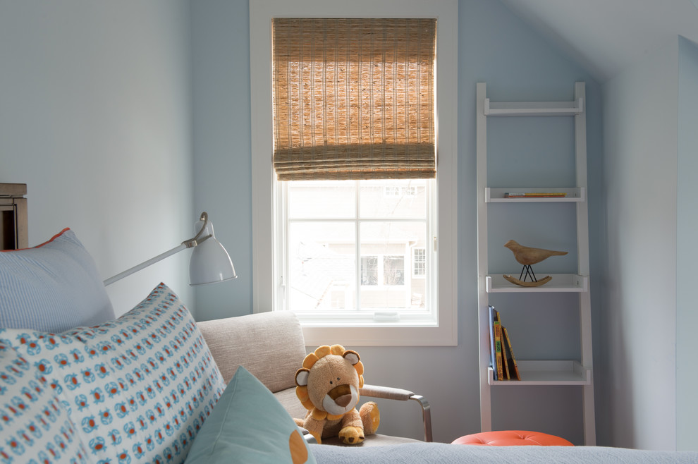 Inspiration for a transitional kids' room remodel in Minneapolis