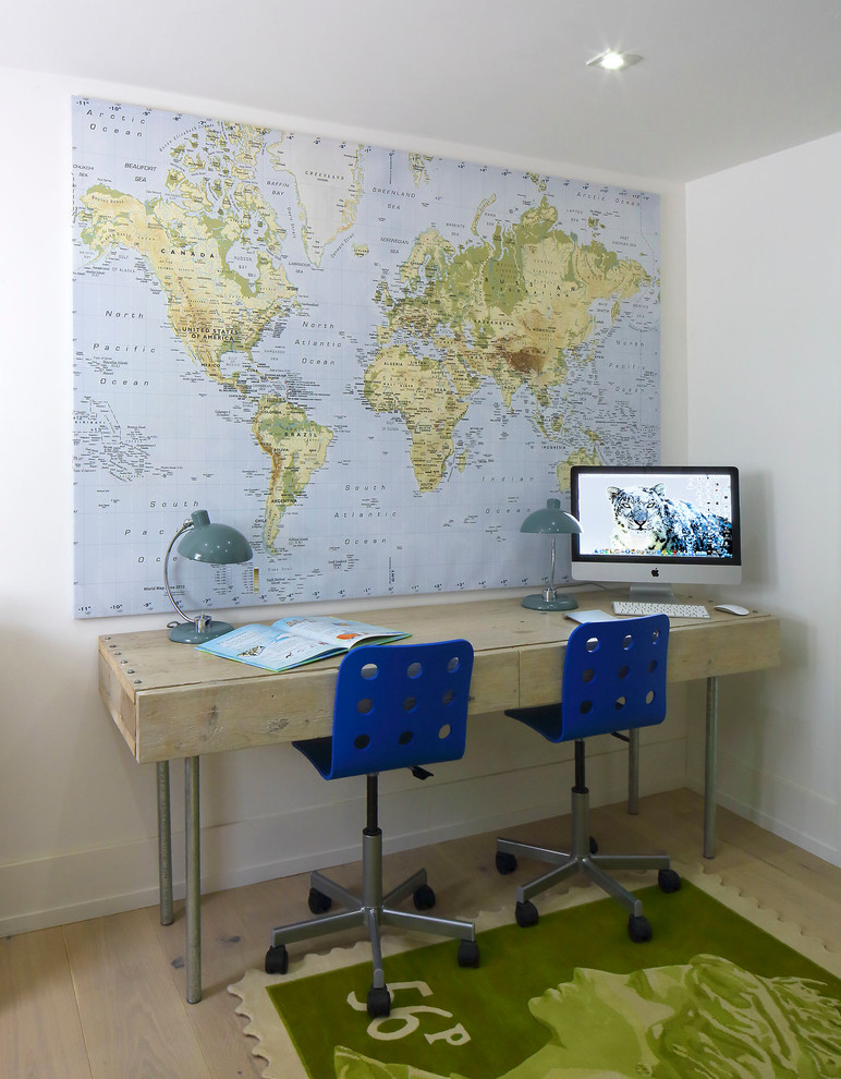 Inspiration for a contemporary kids' room remodel in London