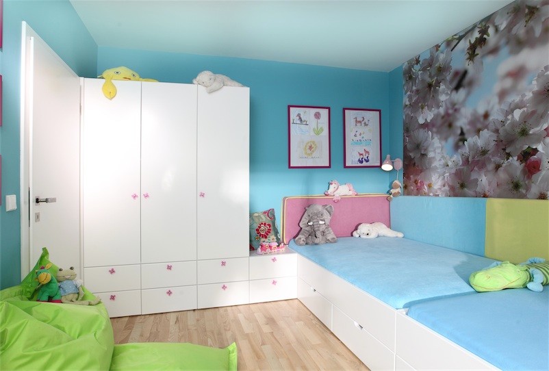 Photo of a modern kids' bedroom in Other.