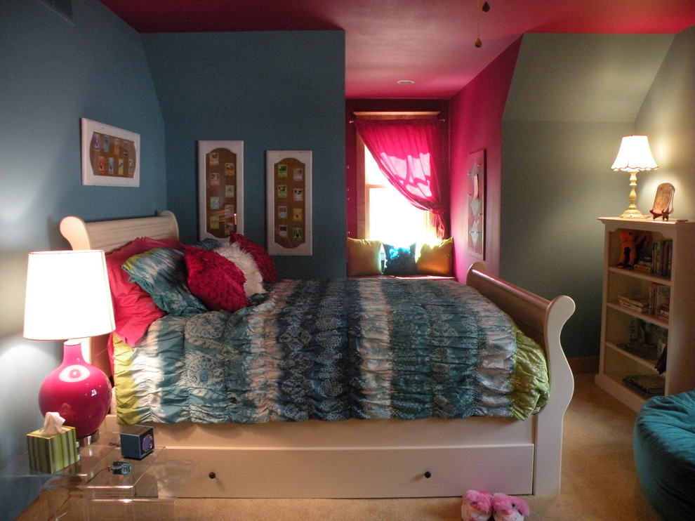 ミルウォーキーにあるエクレクティックスタイルのおしゃれな子供部屋の写真