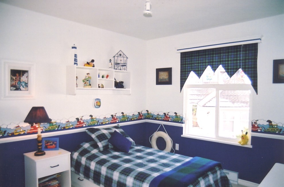 This is an example of a contemporary kids' bedroom in Vancouver.
