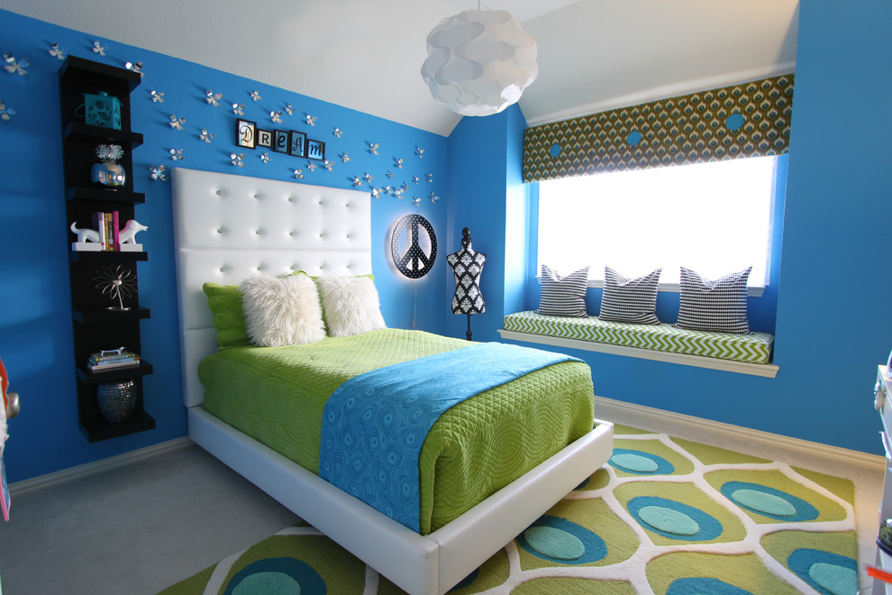 Contemporary teen’s room for girls in Dallas with blue walls and carpet.