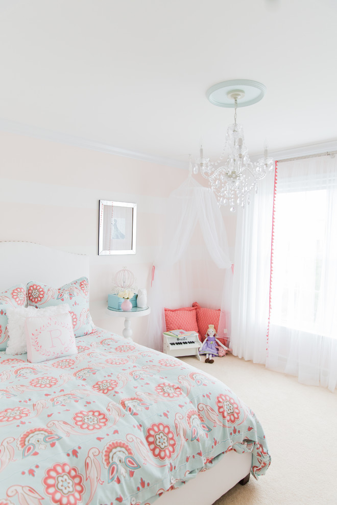 Idéer för att renovera ett vintage flickrum för 4-10-åringar och kombinerat med sovrum, med rosa väggar
