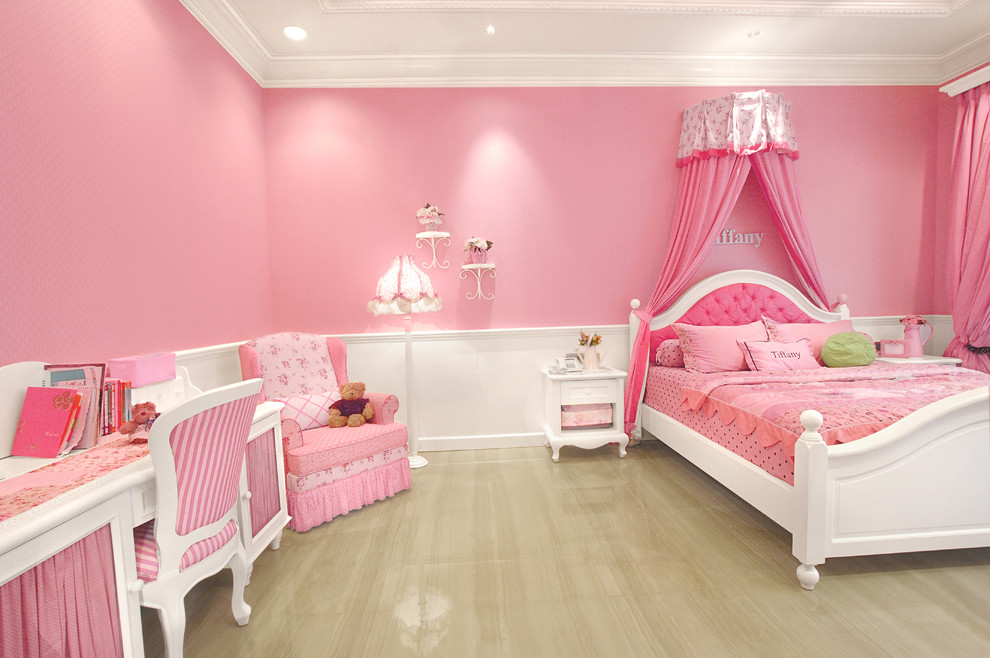 Example of a classic kids' room design in Other
