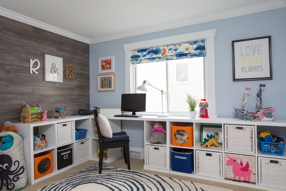 Diseño de dormitorio infantil de 4 a 10 años marinero pequeño con moqueta y paredes multicolor