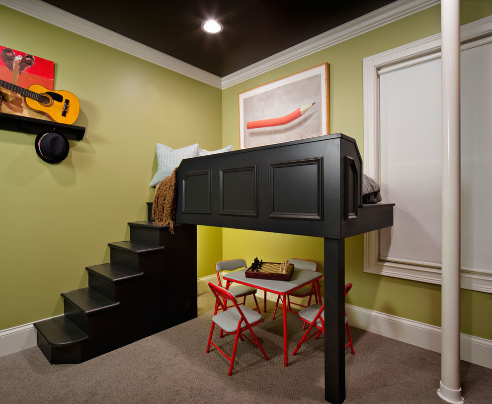 Пример оригинального дизайна: детская среднего размера в стиле неоклассика (современная классика) с спальным местом, зелеными стенами и ковровым покрытием для ребенка от 4 до 10 лет, мальчика