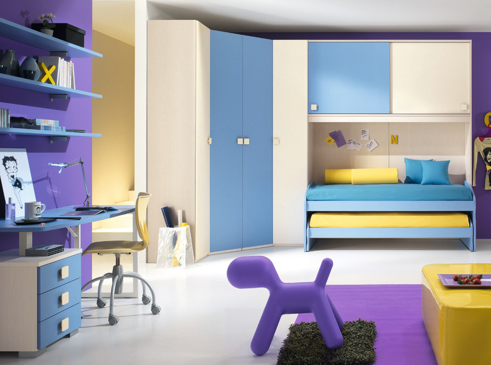 Example of a minimalist kids' bedroom design in New York