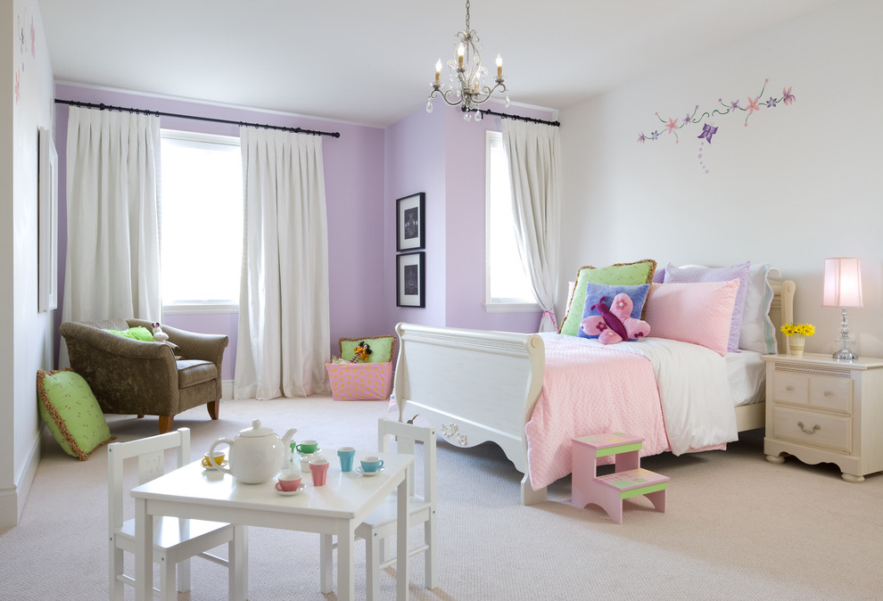 Inspiration for a traditional kids' bedroom for girls in Toronto.