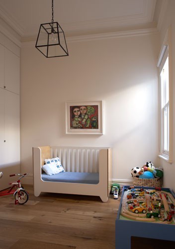 This is an example of a modern kids' bedroom in Melbourne.