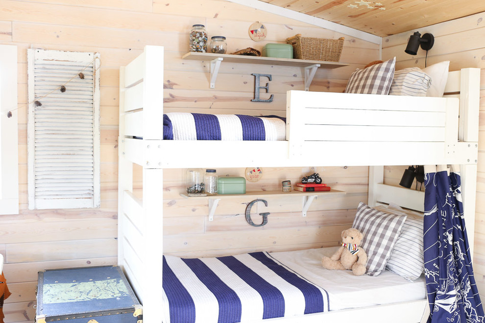 Modelo de dormitorio infantil de 4 a 10 años marinero grande con paredes multicolor y moqueta
