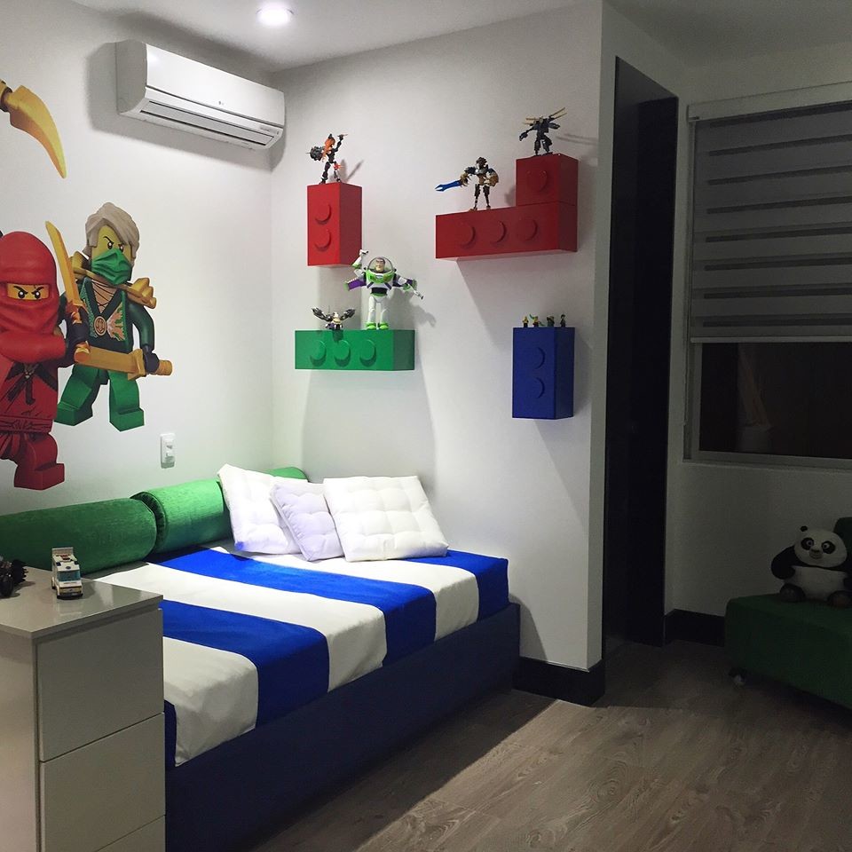 Idee per una cameretta per bambini da 4 a 10 anni minimalista di medie dimensioni