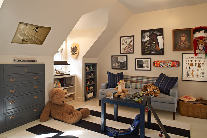 Inspiration for an eclectic kids' room remodel in Los Angeles