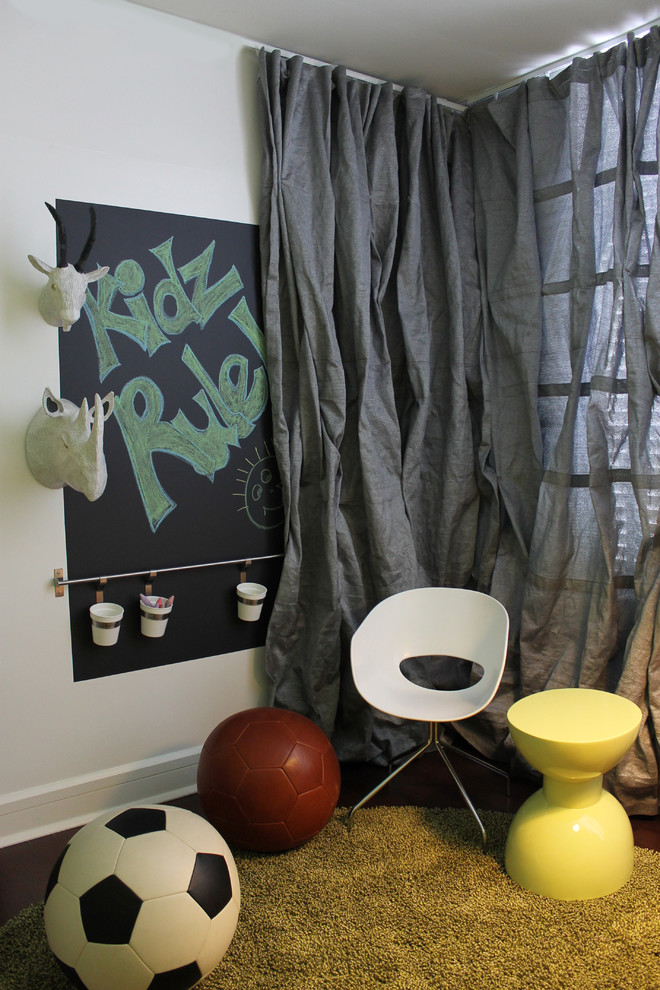 Kids' room - eclectic kids' room idea in New York