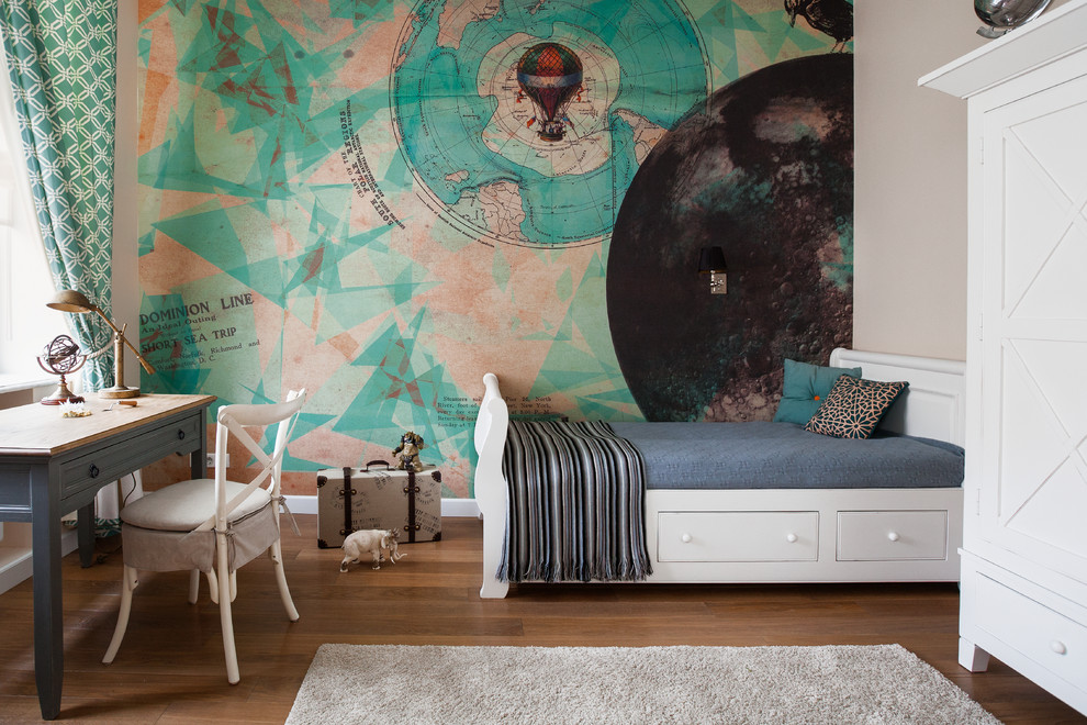This is an example of a bohemian kids' bedroom in Moscow.