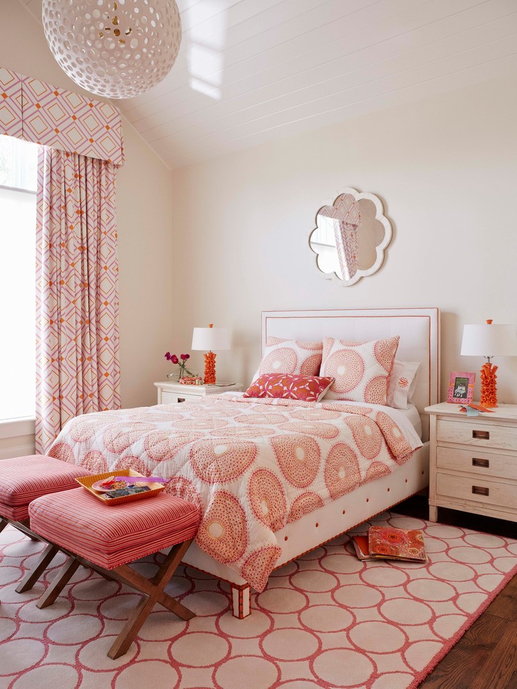 Inspiration för ett maritimt tonårsrum kombinerat med sovrum, med beige väggar