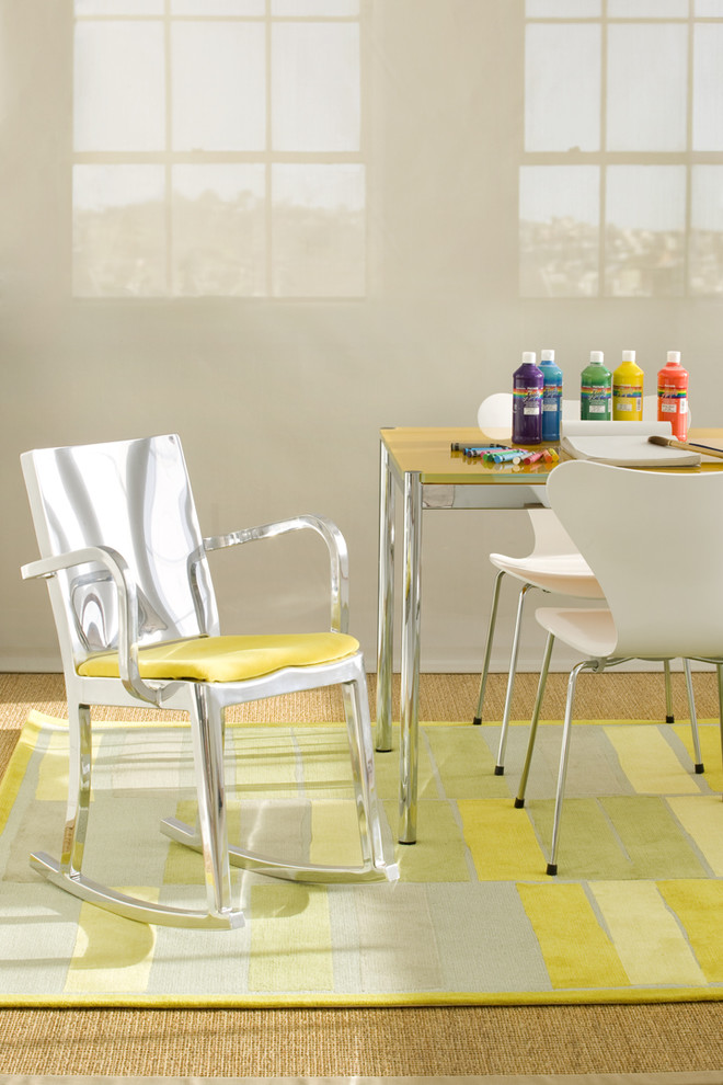 Example of a trendy gender-neutral kids' study room design in San Francisco