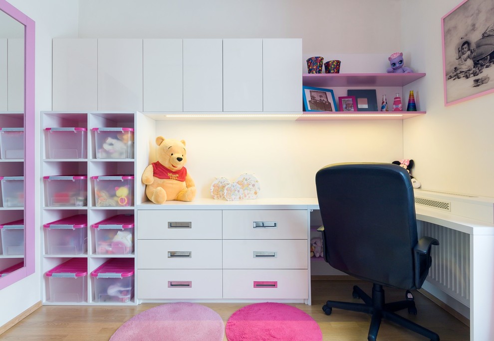 コンテンポラリースタイルのおしゃれな子供部屋の写真