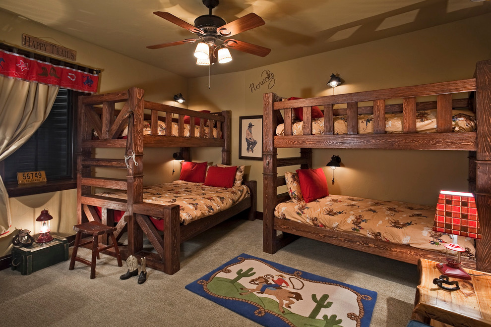 デンバーにあるラスティックスタイルのおしゃれな男の子の部屋 (二段ベッド) の写真