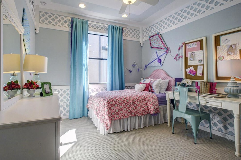 Kids' room - traditional kids' room idea in Tampa