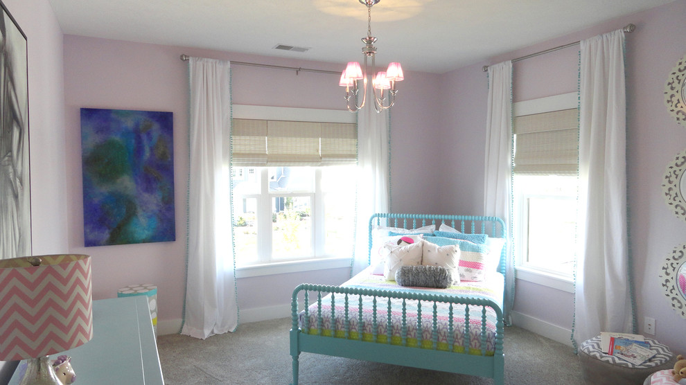 Идея дизайна: детская среднего размера в стиле неоклассика (современная классика) с спальным местом и розовыми стенами для ребенка от 4 до 10 лет, девочки