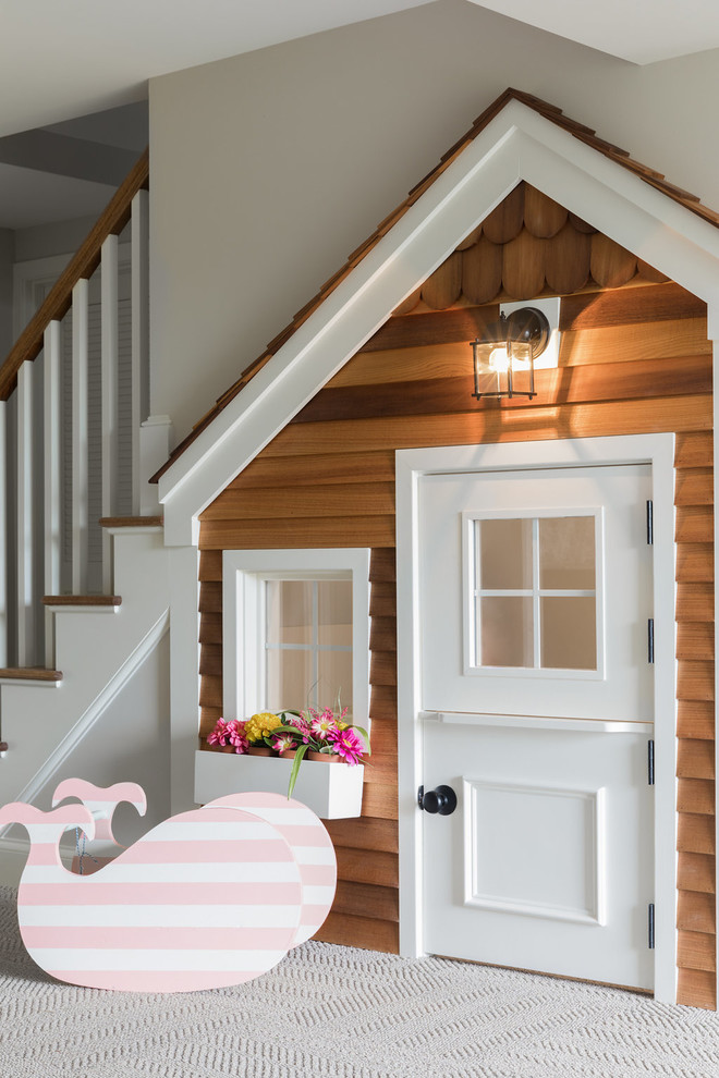 Ejemplo de dormitorio infantil de 1 a 3 años tradicional renovado con paredes beige, moqueta y suelo gris