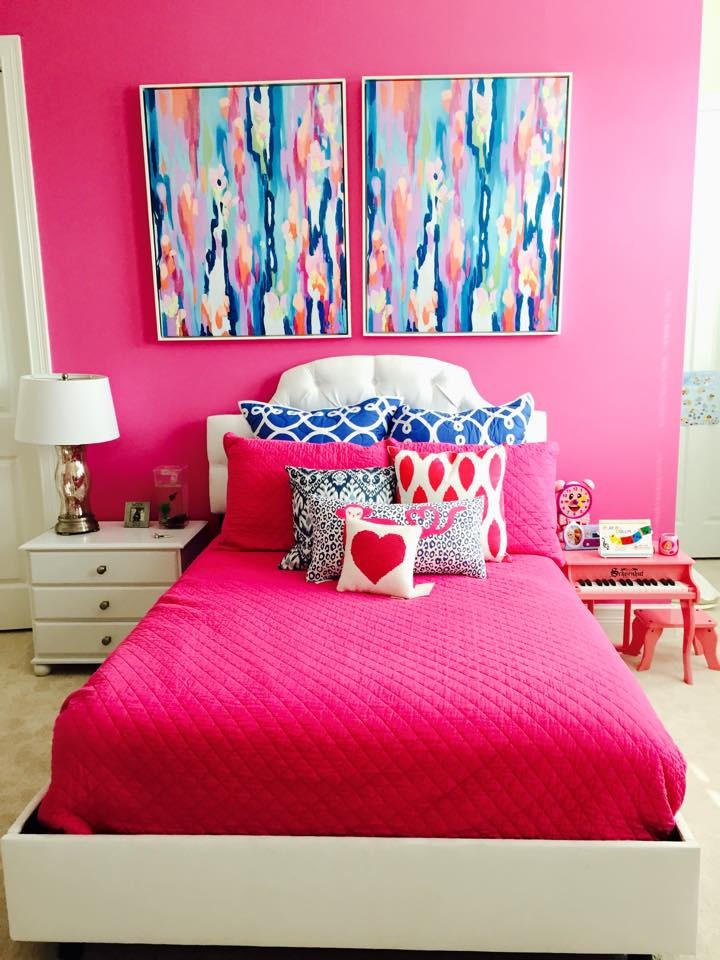 Photo of a contemporary kids' bedroom in Miami.