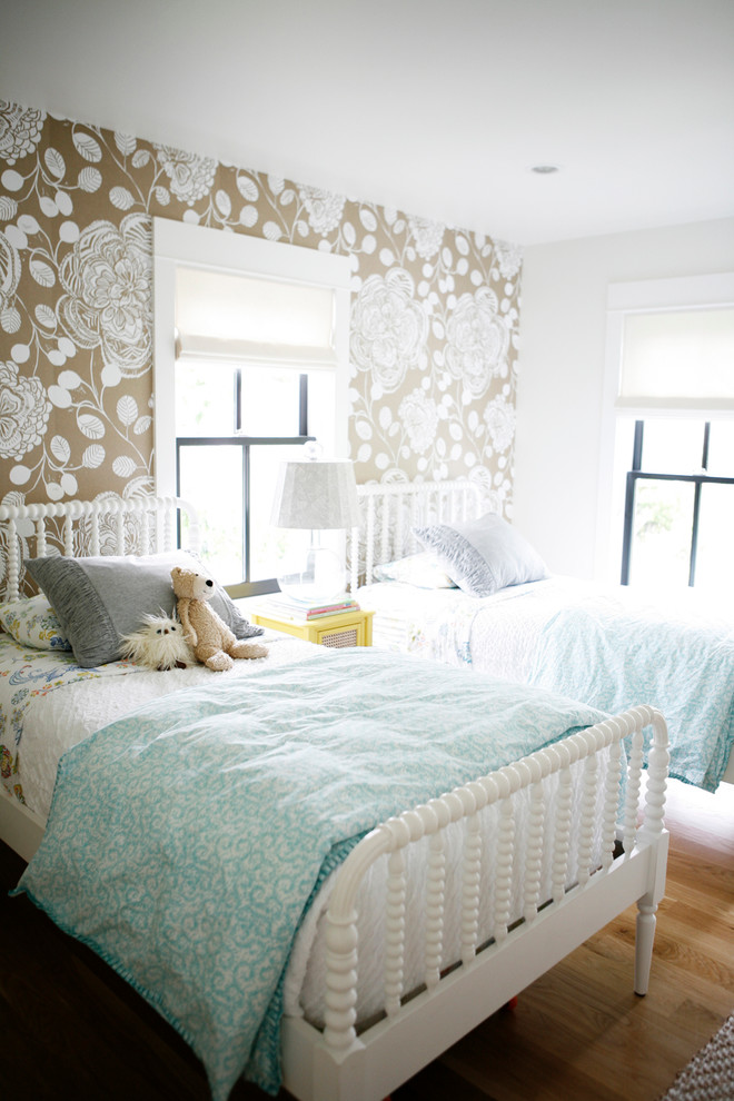 Inspiration for a farmhouse kids' bedroom in Seattle.