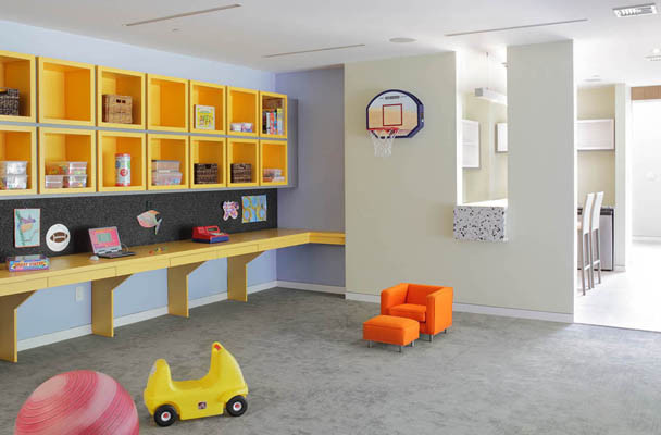 Cette photo montre une chambre d'enfant moderne.