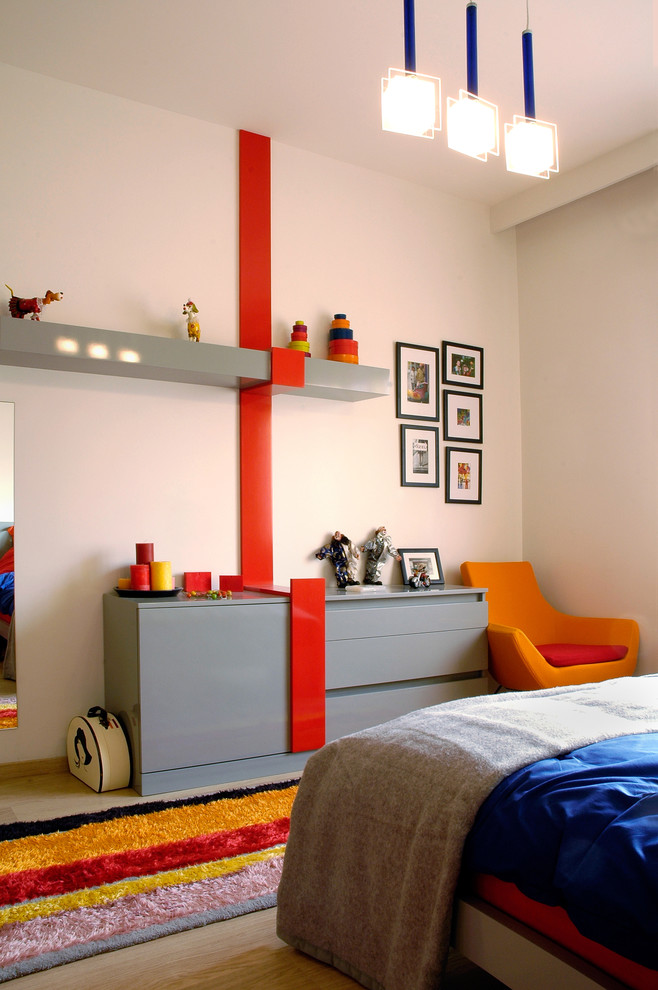 Inspiration for a modern kids' bedroom in Other.