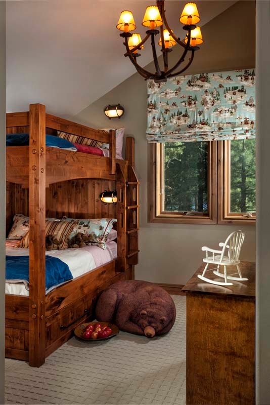 Kids' room - mid-sized rustic gender-neutral carpeted kids' room idea in Other with beige walls