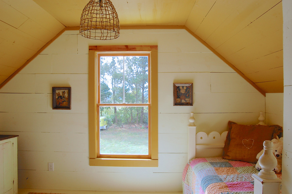 Example of a farmhouse kids' room design in New York