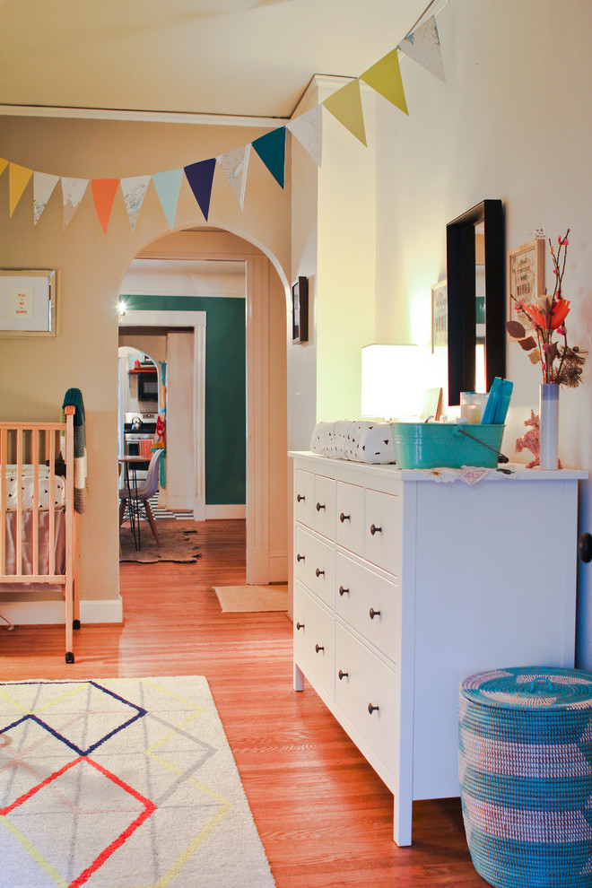 Example of an eclectic kids' room design in Seattle