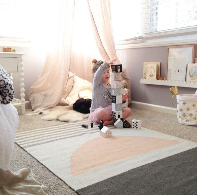 Example of an eclectic kids' room design in Sydney