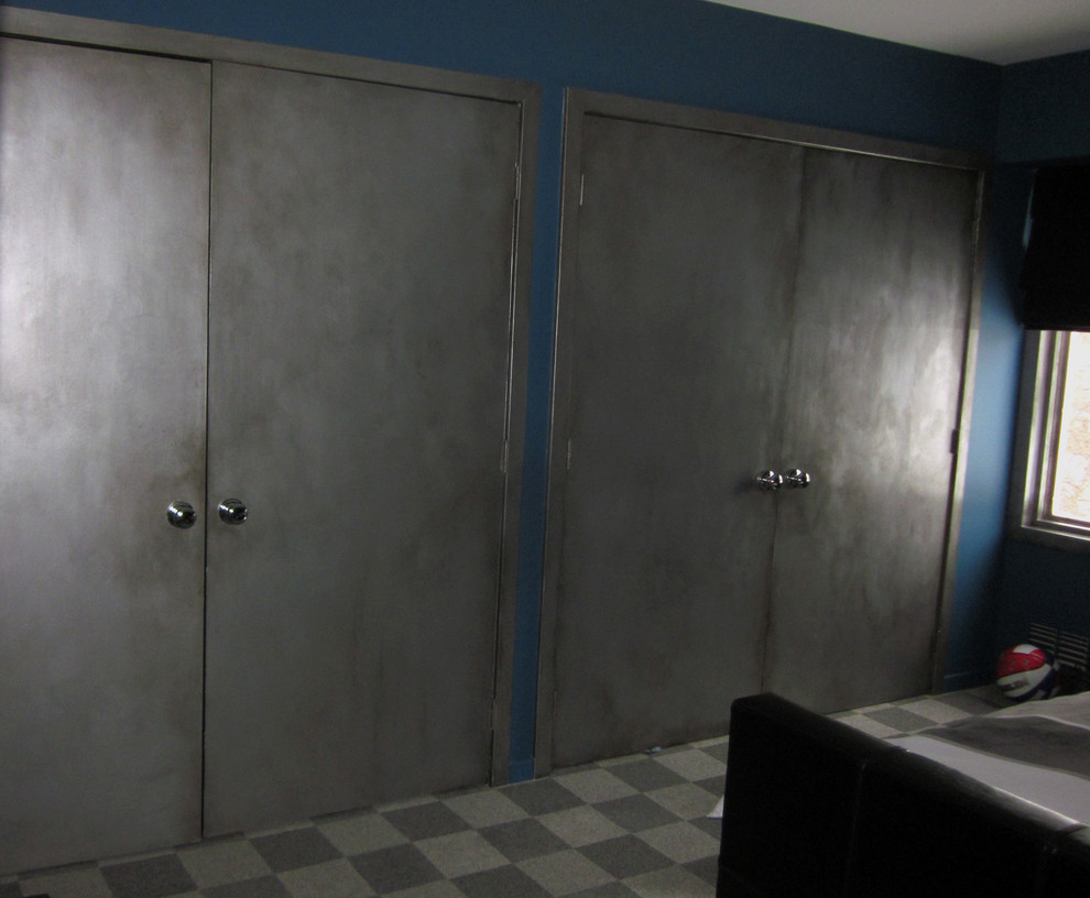 Mittelgroßes Industrial Kinderzimmer mit Schlafplatz, blauer Wandfarbe und Teppichboden in Newark