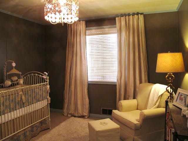 Aménagement d'une chambre de bébé éclectique.
