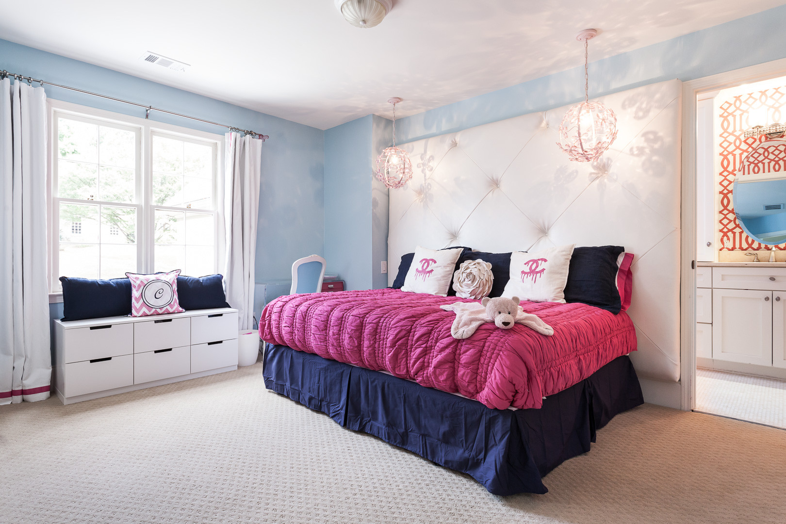 Chanel Bedroom - Photos & Ideas