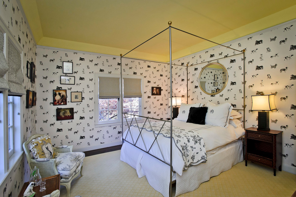 Bild på ett vintage barnrum kombinerat med sovrum, med heltäckningsmatta