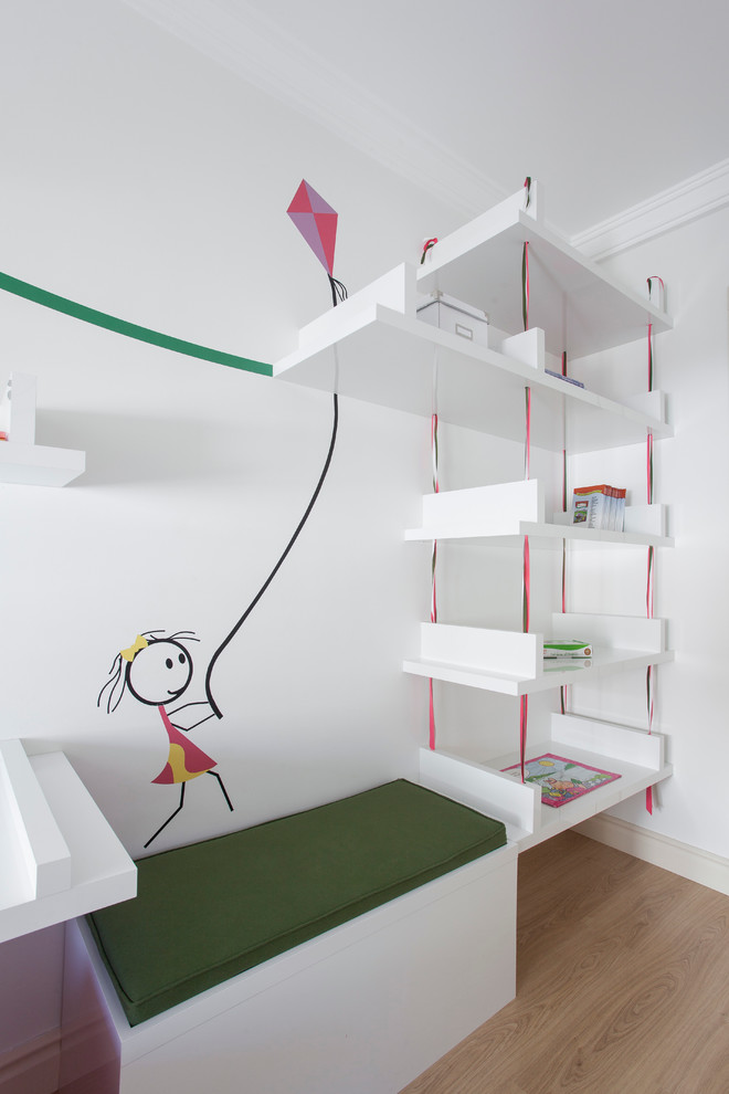 Immagine di una cameretta per bambini minimalista