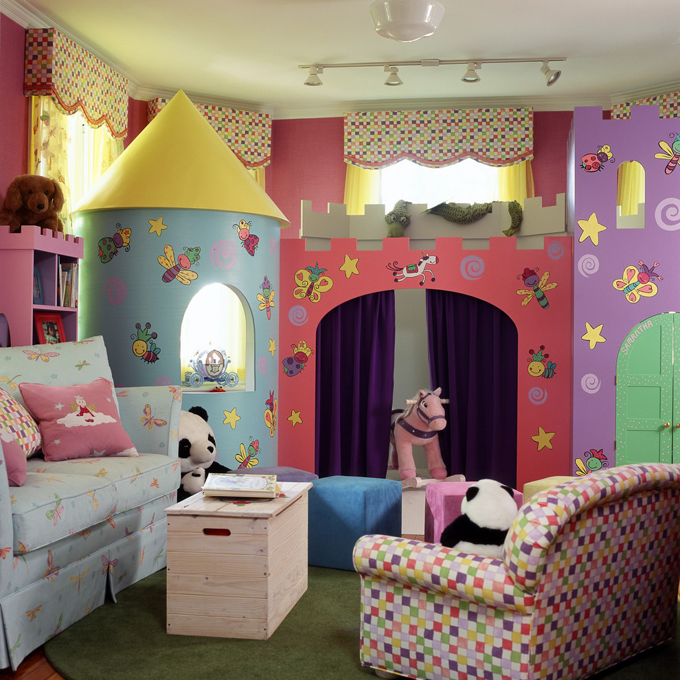 Exemple d'une chambre d'enfant chic.