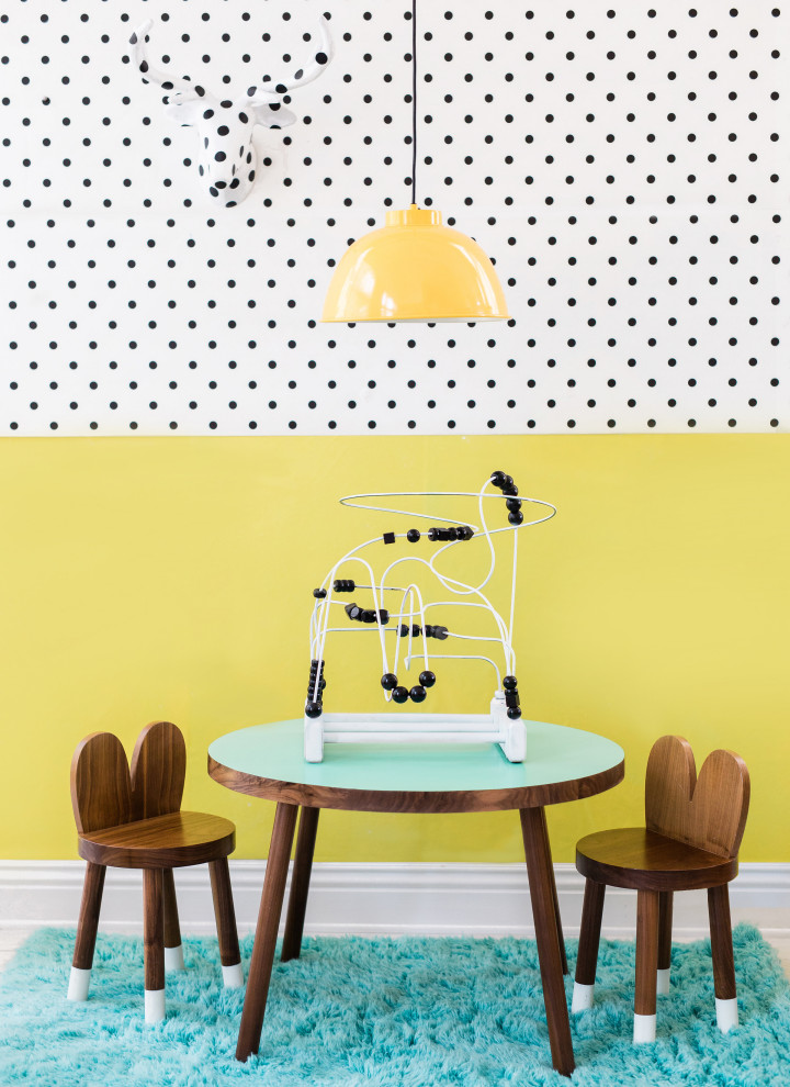 Poco Table (Walnut/Mint) + Lola Chairs - Moderne - Chambre d'Enfant ...