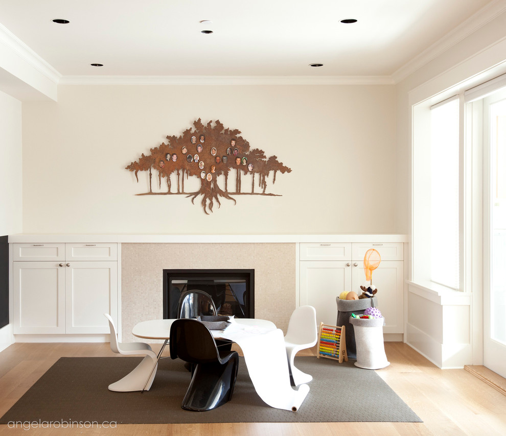 Traditional kids' bedroom in Vancouver.