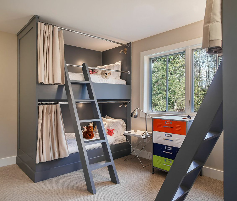 Idee per una cameretta per bambini da 4 a 10 anni contemporanea di medie dimensioni con pareti beige e moquette