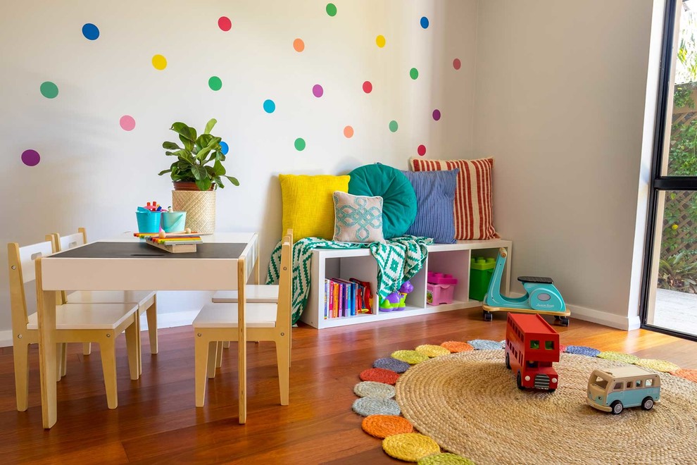 シドニーにあるトランジショナルスタイルのおしゃれな子供部屋の写真