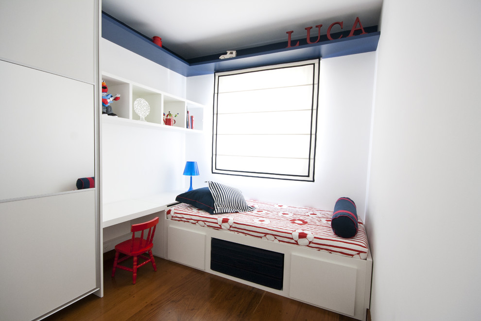 Inspiration for a contemporary kids' bedroom in Other with white walls.