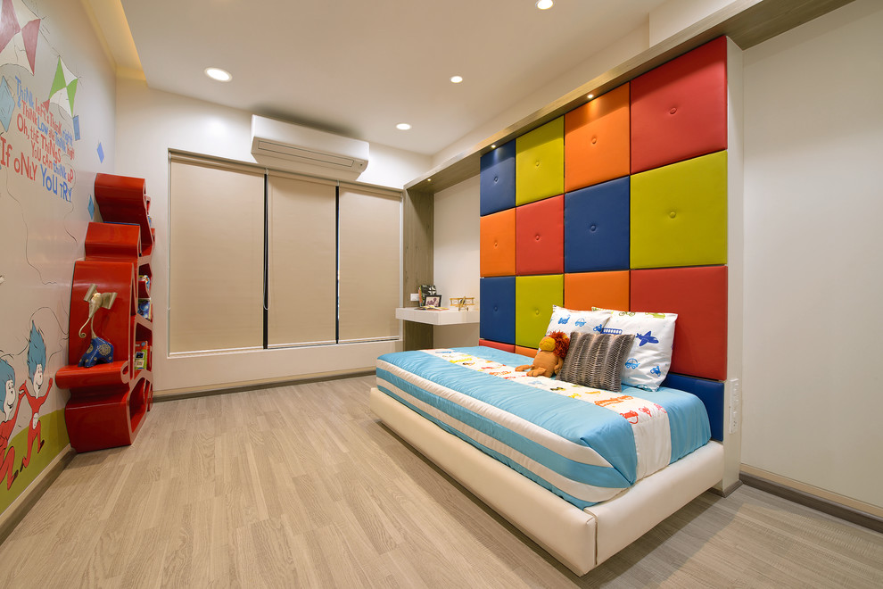 Kids' room - contemporary kids' room idea in Mumbai