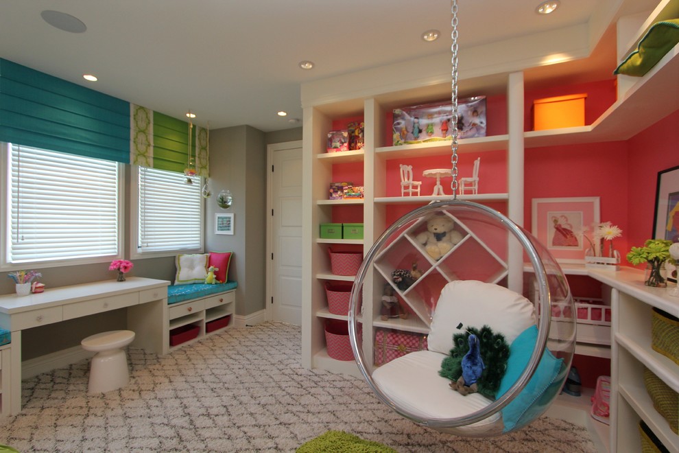 Inspiration for a timeless kids' room remodel in San Diego